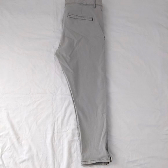 Gap Khaki Light Grey Pants with Ankle Zippers - Picture 3 of 9